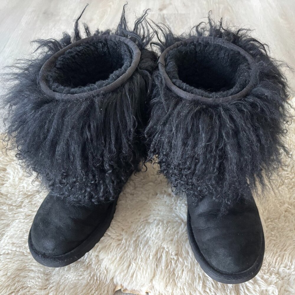 UGG Australia Mongolian Fur Cuff, Black Size 9, Classic Short Boots